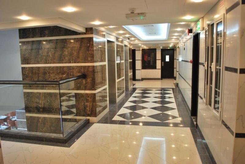 London Crown Hotel ドバイ エクステリア 写真